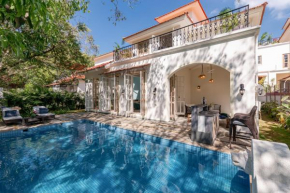 LohonoStays Colina Villa D